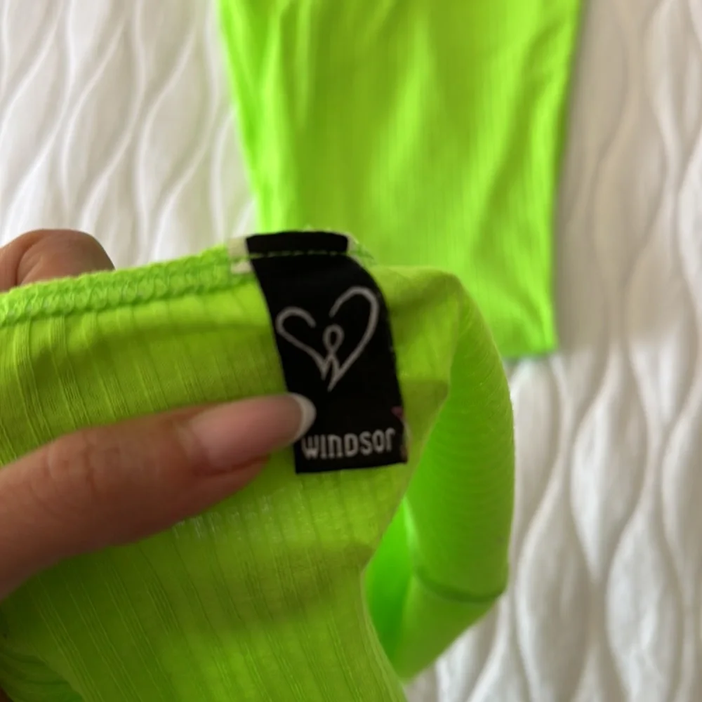 Windsor green neon matching set